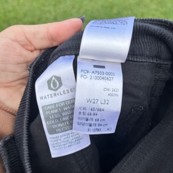 Levi's Ribcage Bell Cordoroy Wide Leg Pants Size 27 - Picture 8 of 9